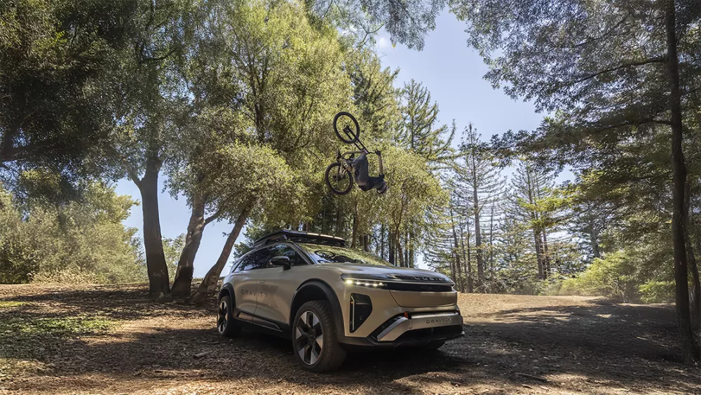 Lucid, Lucid Motors, LucidMotors, Gravity X, Gravity X Concept, Lucid Gravity X, Lucid Gravity X Concept, Lucid Motors Gravity X, Lucid Motors Gravity X Concept, Pistons & Pretzels, Pistons and Pretzels, Car Community, Car Design, Car Event, Transportation Design, Vehicle Design, Mobility Design